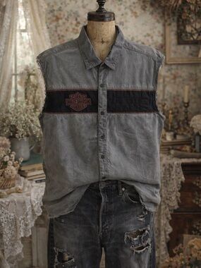 2022 Harley-Davidson Sleeveless Button-Up Shirt in Faded Grey
